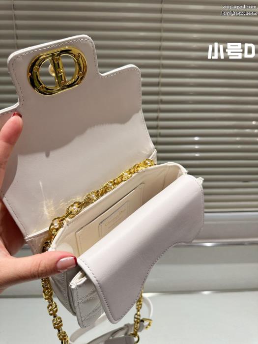 コピー ブランド 通販 安心DIORバッグお洒落上級者爽やかな色合い_0_2