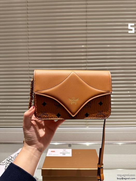 コピー 品 販売MCMバッグ完売必須季節感もプラス2024新作_0_1