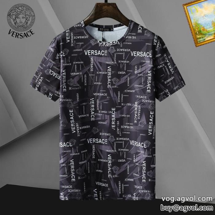 VERSACE半袖Tシャツスーパー コピー ブランドオトナの余裕お洒落上級者_0_3