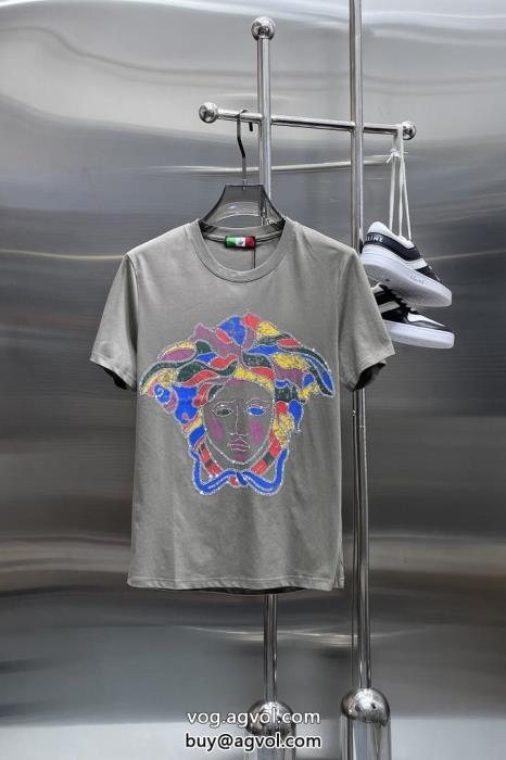 偽 ブランド半袖Tシャツ即完売SS23注目スタイルヴェルサーチ_0_0