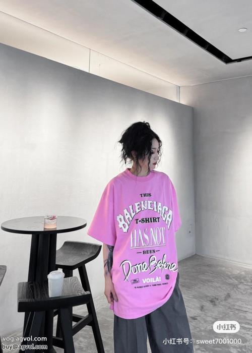 人気急上昇中2024年夏 オススメ新作balenciaga半袖Tシャツコピー 品 販売_0_3