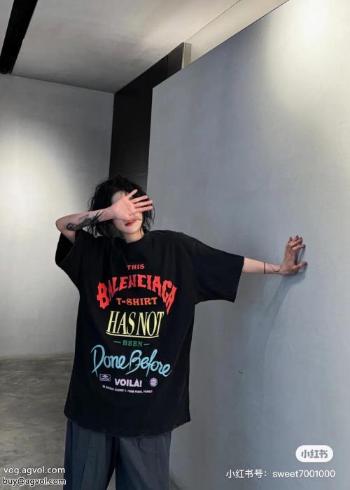 人気急上昇中2024年夏 オススメ新作balenciaga半袖Tシャツコピー 品 販売_0_5