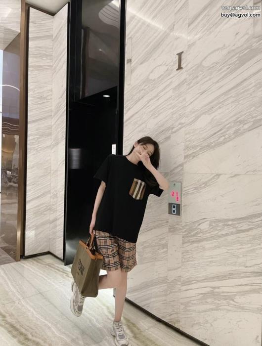 BURBERRY魅力が光るカジュアルさ半袖Tシャツブランド 品 スーパー コピー_0_2