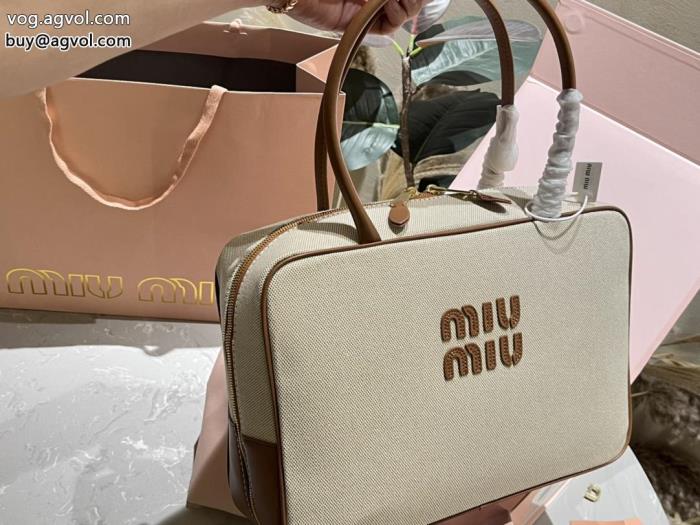 新作売切れ続出超カッコイイコピー 商品 販売MIUMIUバッグ_0_2