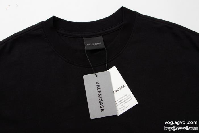 バレンシアガ偽 ブランド 購入定番が欲しい方完売間近半袖Tシャツ_0_2