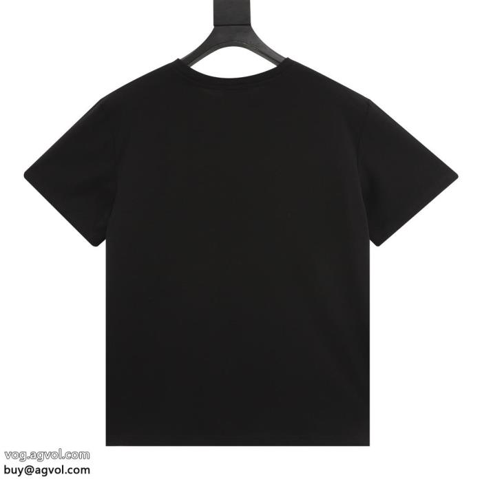 ブランド 偽物 通販清涼感とカジュアルスタイル完売目前セリーヌ半袖Tシャツ_0_2