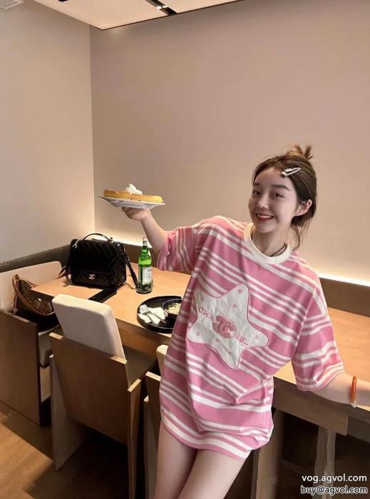 コピー 商品 販売半袖Tシャツブランド コピー雑誌掲載着回し力抜群大人気_0_3