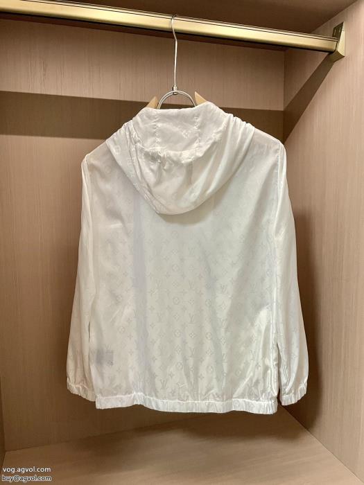 コート完売前に先行予約販売LOUIS VUITTON激安 ブランド_0_0