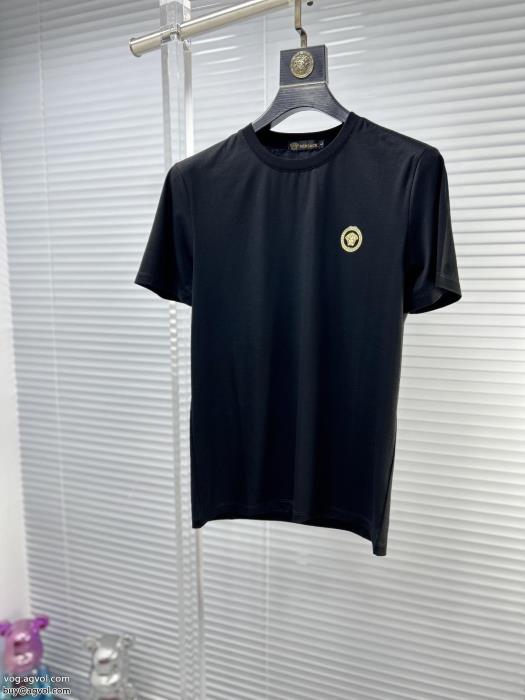 ブランド 品 コピー半袖TシャツVERSACE存在感のある必見素敵お上品_0_0