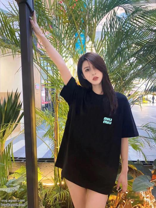 MIUMIUスーパー コピー 通販半袖Tシャツ高級感のあるデザイン新品限定セール_0_5