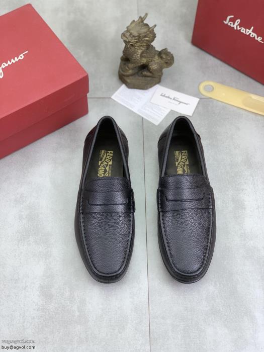 FERRAGAMO偽 ブランド 販売革靴2024を感じさせる海外直送_0_1
