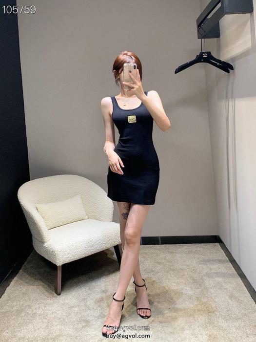 高級感が好評です今流行MIUMIUコピー 商品 ブランドワンピース_0_0