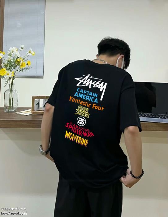 注目!22-23AWセレブ愛用ステューシー半袖Tシャツコピー 品 販売_0_3