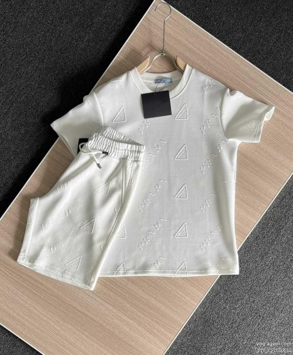 PRADAモード感の高い清潔感溢れるセットスーパー コピー 品_0_3