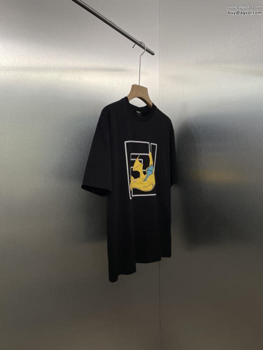FENDI自分へのご褒美大人の色気を印象に半袖Tシャツスーパー コピー 販売_0_4