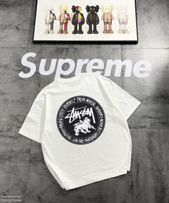 季節をまたい新作アイテム上品シックなお品ブランド レプリカ半袖TシャツSTUSSY_0_4