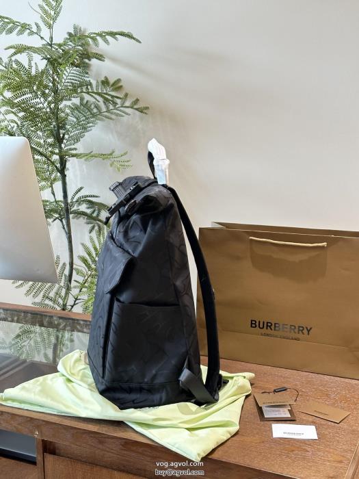 偽 ブランド 最新で完売確実オシャレ上級者にバッグBURBERRY_0_3
