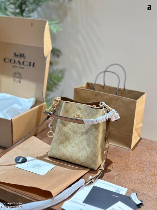 COACH元気な印象に在庫処分SALE激安 通販 専門バッグ_0_0