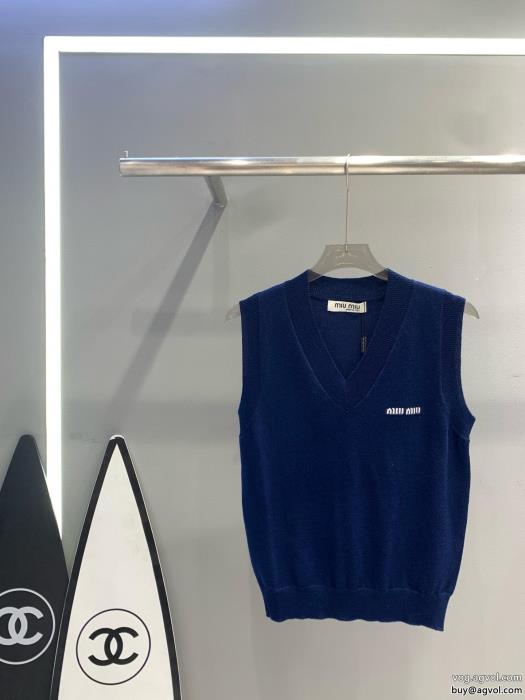 MIUMIU洗練された魅力が光る在庫数限定半袖Tシャツブランド 通販_0_0