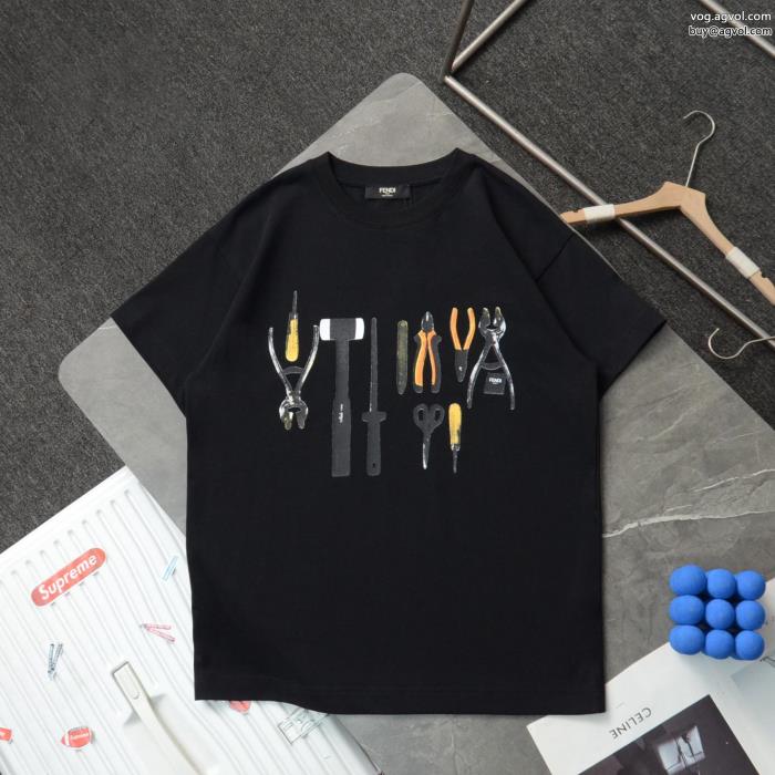 半袖Tシャツ完売目前定番人気最新作偽物 通販 FENDI_0_1
