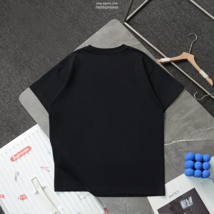 半袖Tシャツ完売目前定番人気最新作偽物 通販 FENDI_0_2