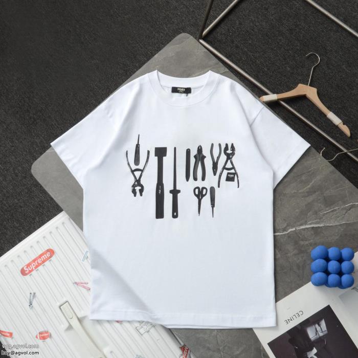 半袖Tシャツ完売目前定番人気最新作偽物 通販 FENDI_0_3