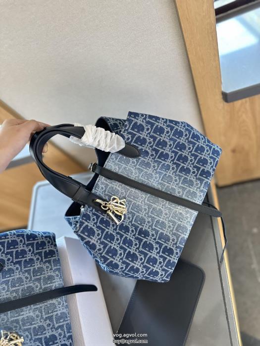 季節感あふれる注目の新作人気上昇中バッグブランド 激安DIOR_0_0