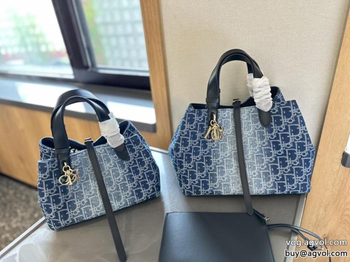 季節感あふれる注目の新作人気上昇中バッグブランド 激安DIOR_0_1