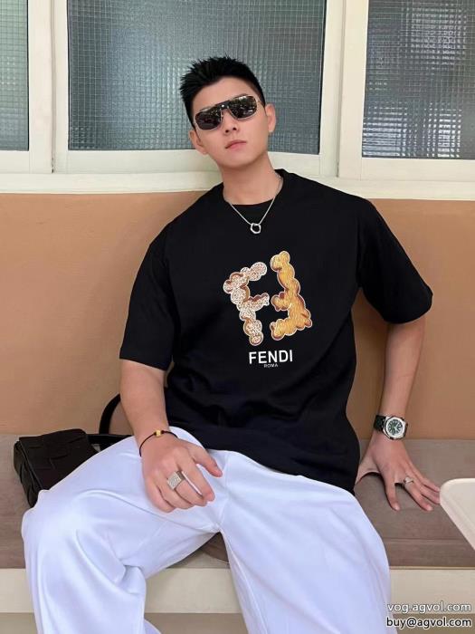 FENDIコピー ブランド 優良愛用ブランド注目されている新品半袖Tシャツ_0_0