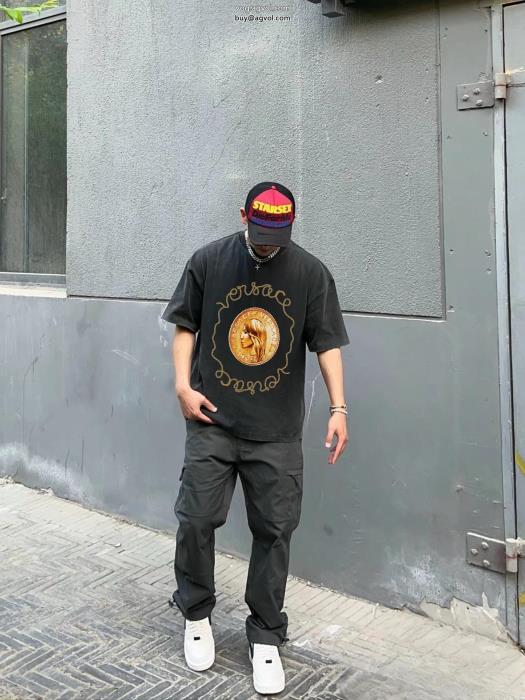半袖Tシャツブランド コピー 販売 VERSACE使い勝手の良さ限定デザイン_0_3
