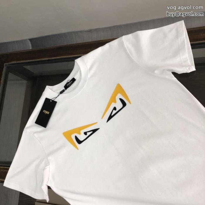 着回し力抜群大人気新作日本未入荷FENDI偽物 ブランド半袖Tシャツ_0_2