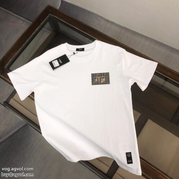 VIPセール最新☆大人気☆話題沸騰半袖TシャツFENDIコピー 品 販売_0_0