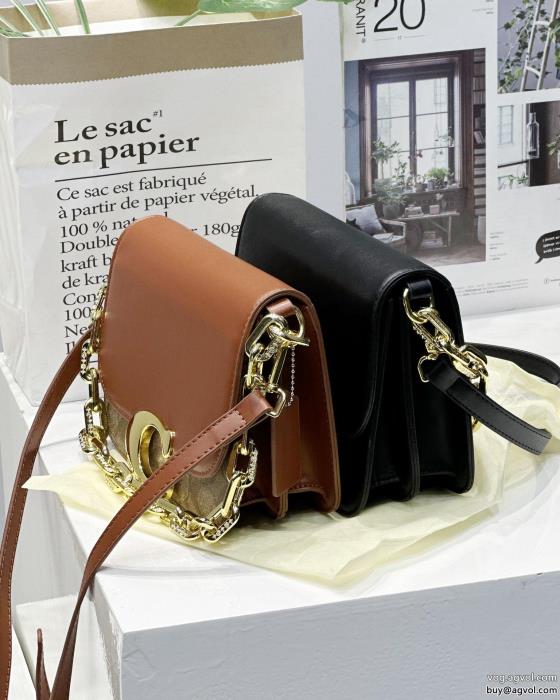 COACH偽 ブランドバッグ好印象な上品スタイル魅力的なポイント_0_5