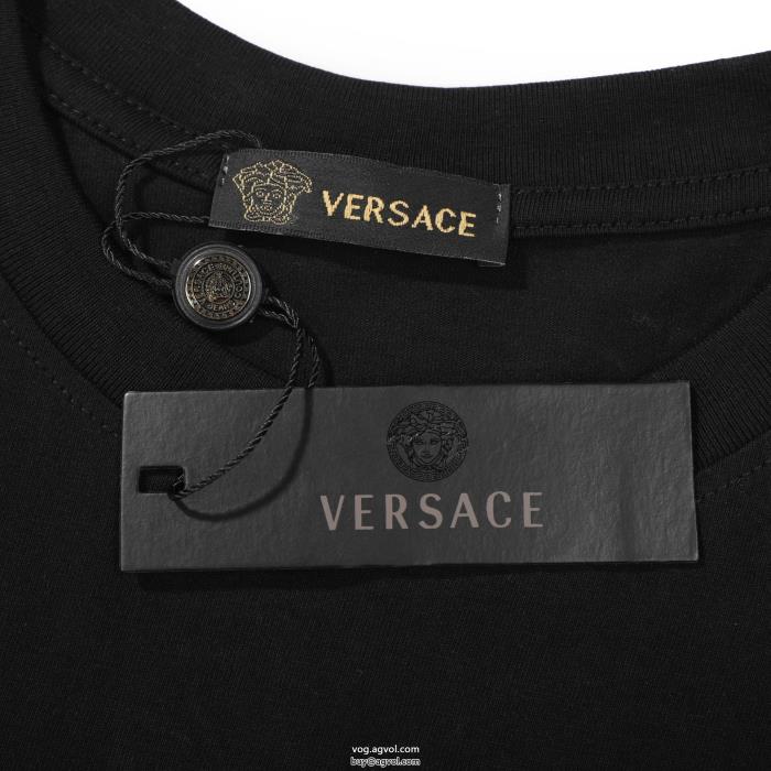 VERSACE偽 ブランド半袖Tシャツ好印象な上品スタイル魅力的なポイント_0_1