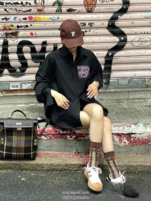 必需品抜け感スゴイLOEWE長袖シャツ激安 通販 ブランド_0_4