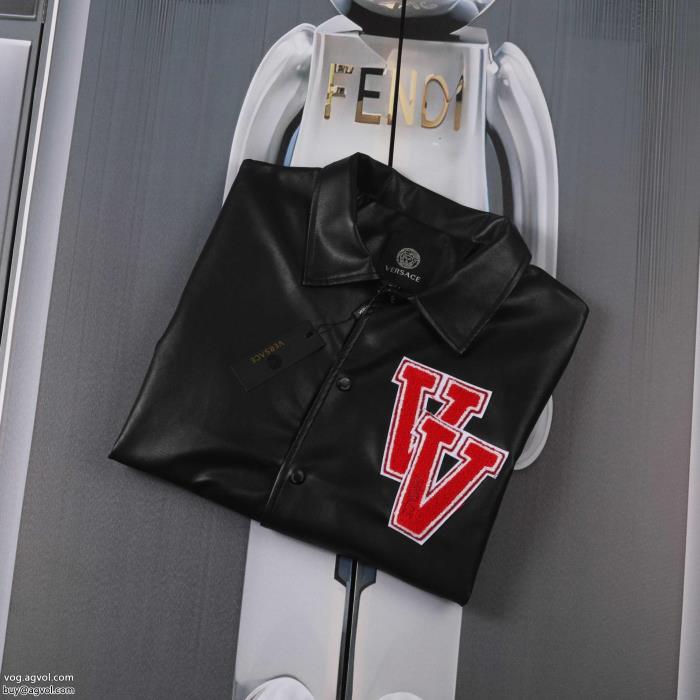 VERSACEブランド コピー 販売ジャケット限定価格　早期完売海外直送_0_2