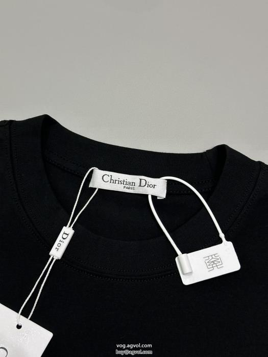 ブランド コピー 販売 DIOR実用性は勿論魅力が光る半袖Tシャツ_0_4