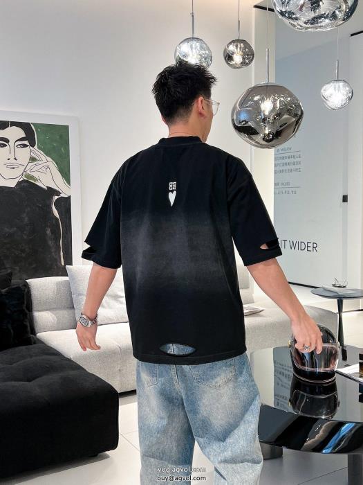 ジバンシー2024人気新色が登場完売前にブランド 激安半袖Tシャツ_0_1