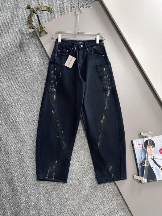 大胆なデザイン2024の流行りトップスbalenciagaブランド 偽物 激安ジーンズ_0_0