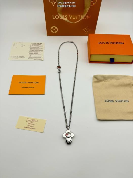 偽 ブランドネックレス完売必至ロゴが美しいLOUIS VUITTON_0_1