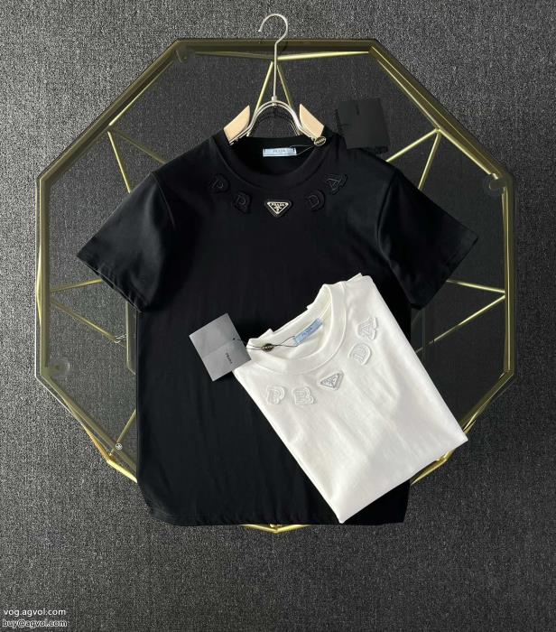 PRADA2024限定新作清涼感通販 ブランド半袖Tシャツ_0_1