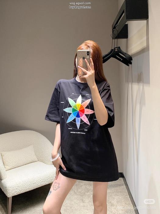 限定生産品大変大人気2024半袖Tシャツバレンシアガブランド コピー 販売_0_2