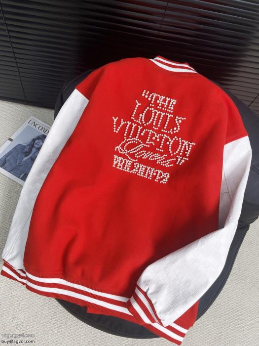 ブランド コピー 通販コート限定モデルお出かけスタイルLOUIS VUITTON_0_2