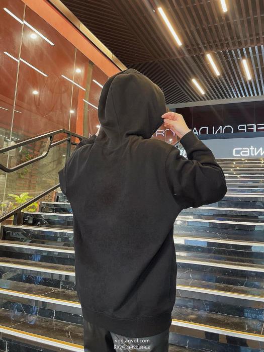 コピー 商品 販売パーカー使い勝手の良さ著名人愛用PRADA_0_2
