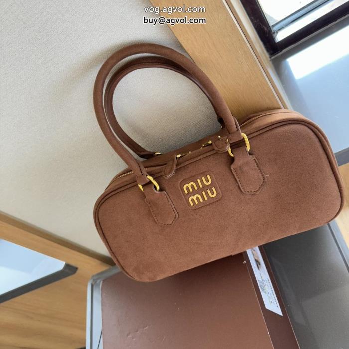 バッグ在庫数限定幅広い層におすすめブランド コピー 激安MIUMIU_0_2