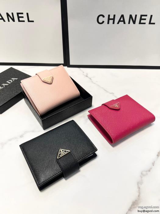 財布PRADAブランド アクセサリー 激安限定生産品透け感の持つ涼しげな印象_0_2