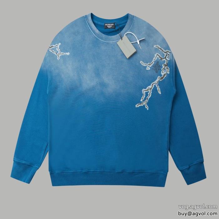 パーカーbalenciagaブランド コピー 安心大人の雰囲気たっぷりクール印象_0_2
