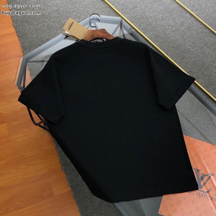 高品質素材王道コンビ半袖Tシャツブランド 偽物BURBERRY_0_1