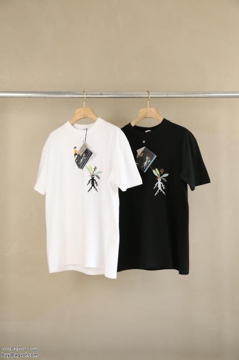 LOEWE意外と相性がいい存在感のあるブランド 品 激安 通販半袖Tシャツ_0_0