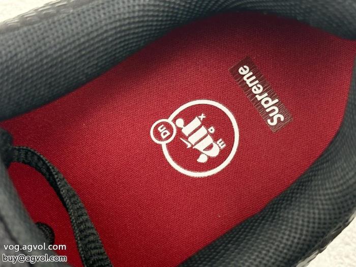 スニーカーSUPREMEブランド コピー格好良い今季は色を使った注目新品_0_4